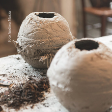 Carica l'immagine nel visualizzatore di Gallery, Workshop Vaso in Terra Cruda® | Castello Quistino | 13 giugno 2021 | vasi naturali per piante