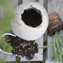 Carica l&#39;immagine nel visualizzatore di Gallery, vasi per piante | La Terra Cruda | vaso Mu
